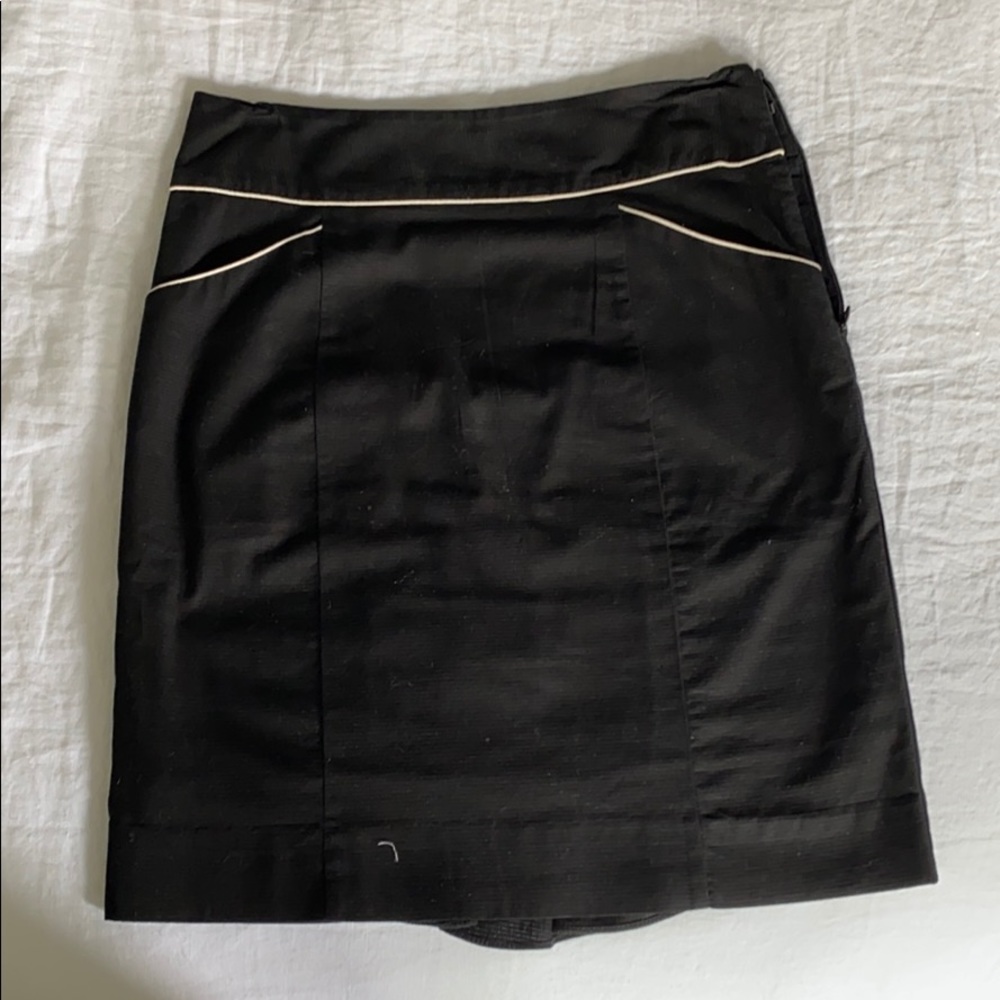 Black skirt
